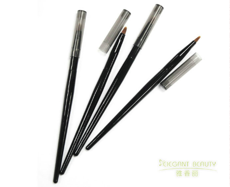 唇刷的正確使用方法及如何進行日常保養(yǎng)你知道嘛？